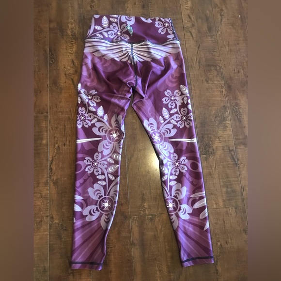 NWOT Nominou Jas the Hummingbird purple Athleisure Leggings size XS - Picture 2 of 7